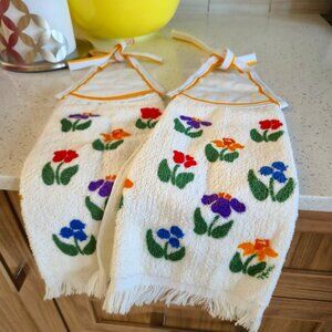 5 Vintage assorted 1980 Cannon  Kitchen Towels  multiple Prints, USA made